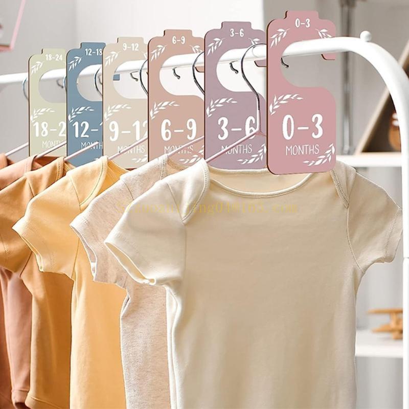 Ensemble de 8 séparateurs en b - Baby Nursery Closet avis et prix