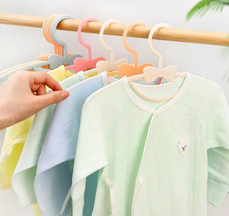 5/10/20 Pack rose bébé cintres - Baby Nursery Uniform avis et prix